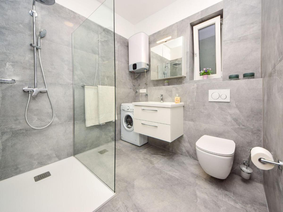 Apartment Marija By Interhome Supetar Zewnętrze zdjęcie